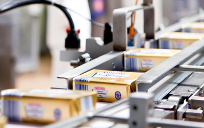 Saspiestais gaiss “Made in Germany”. Ammerlandes pienotava paplašinās, izmantojot KAESER siltuma rekuperāciju.